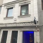 Sevil Hotel